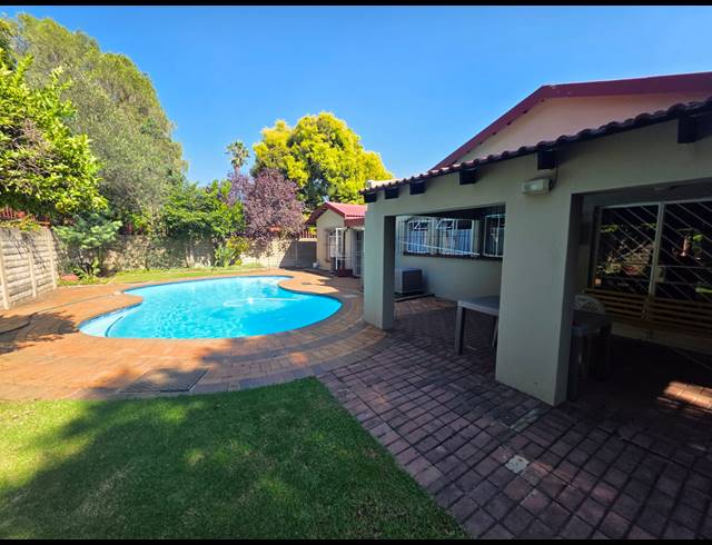 3 BEDROOM HOUSE FOR SALE IN VAALPARK